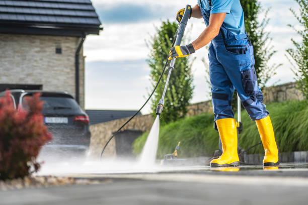 Why Choose Our Certified Pressure Washing Experts for Your Project Needs in Eaton, CO?